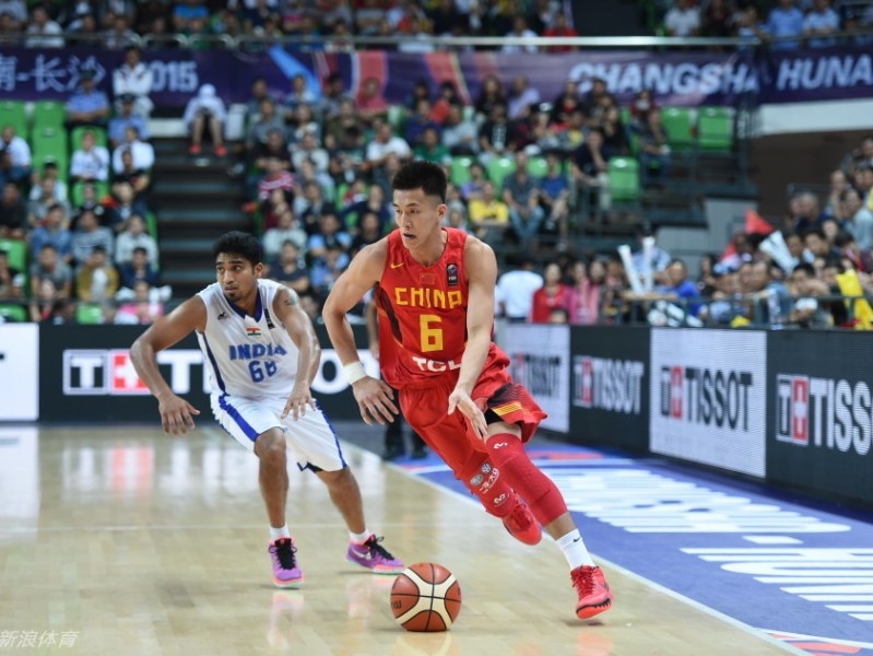 中国男篮86-74逆转伊朗 新帅乔尔杰维奇迎世预赛连胜