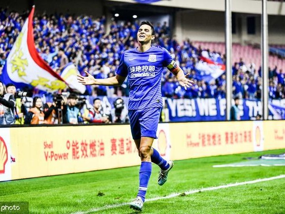 足协杯经典战复盘：上海申花3-0逆转山东鲁能三年两度封王