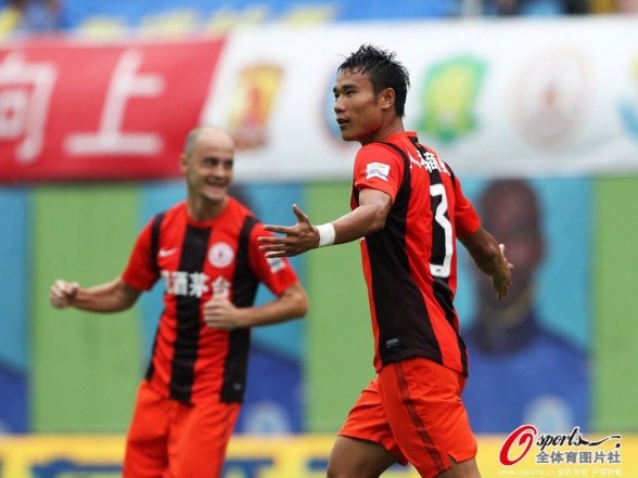 保级大战泰达3-1贵州，阿奇姆彭传射主导关键三分