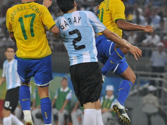 阿根廷4-1巴西：梅西缺阵仍碾压，卫冕冠军提前晋级2026世界杯