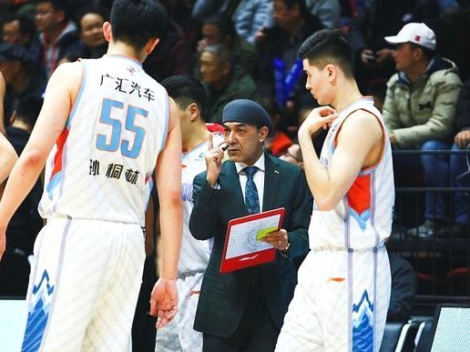 44分狂胜！国青男篮替补57分淹没澳洲队