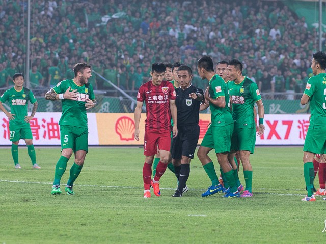蒙哥马利弑旧主，国安2-0客胜海港夺3分